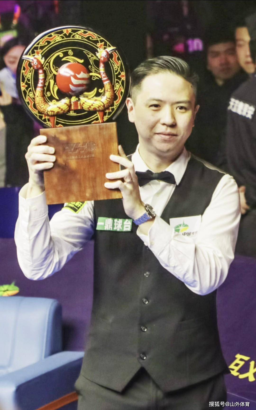 年轻不是唯 年轻不是唯