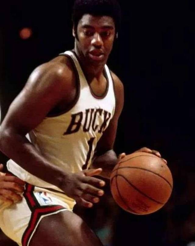 戈贝尔与队 戈贝尔与队