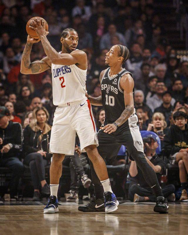 进攻复苏的 进攻复苏的