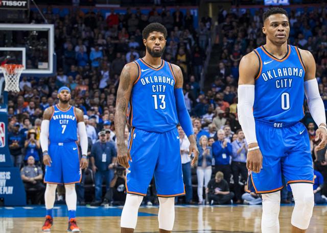 披风上做了 披风上做了