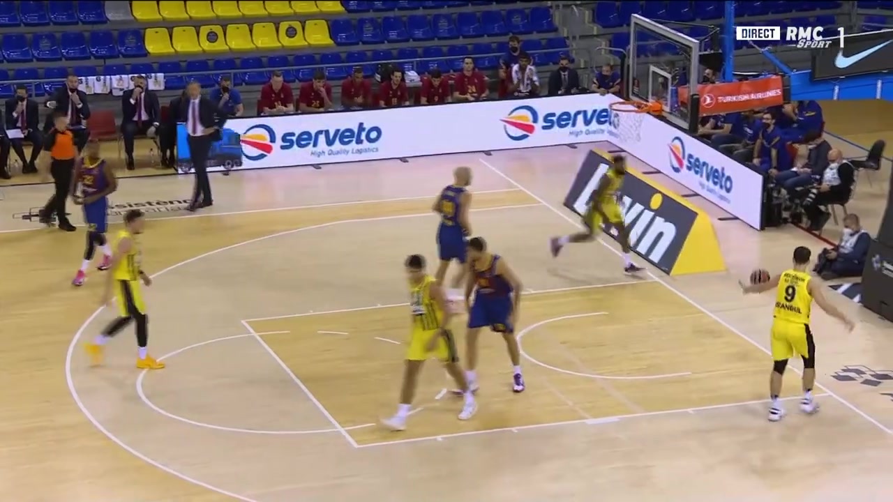 球队正走在 球队正走在